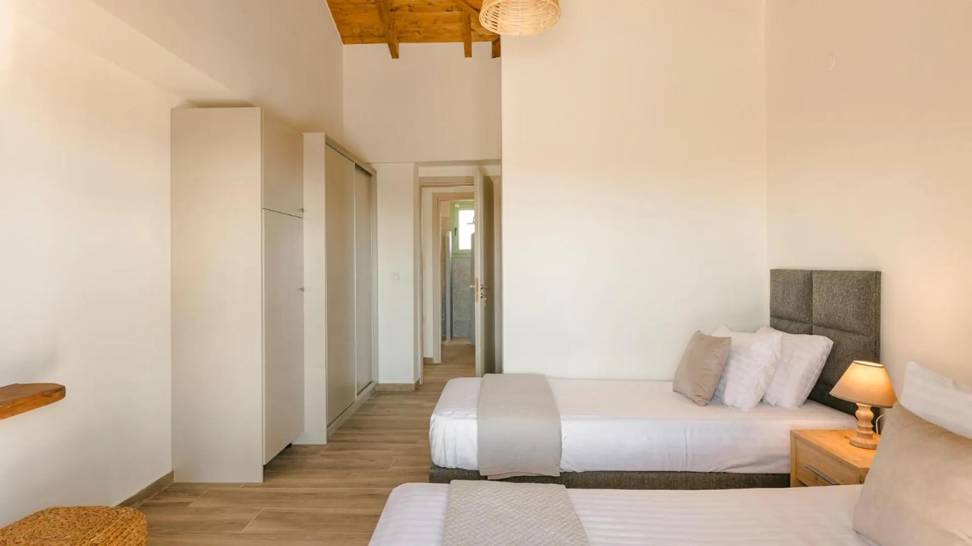 Athina Villa By Vintage Travel Karavádhos