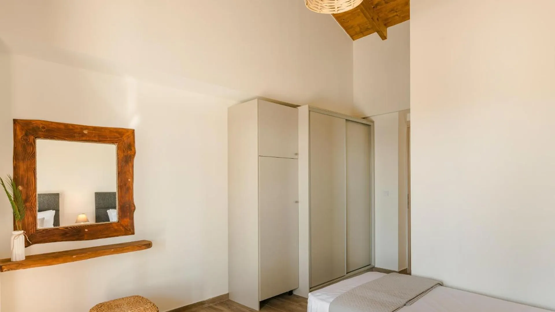 Athina Villa By Vintage Travel Karavádhos
